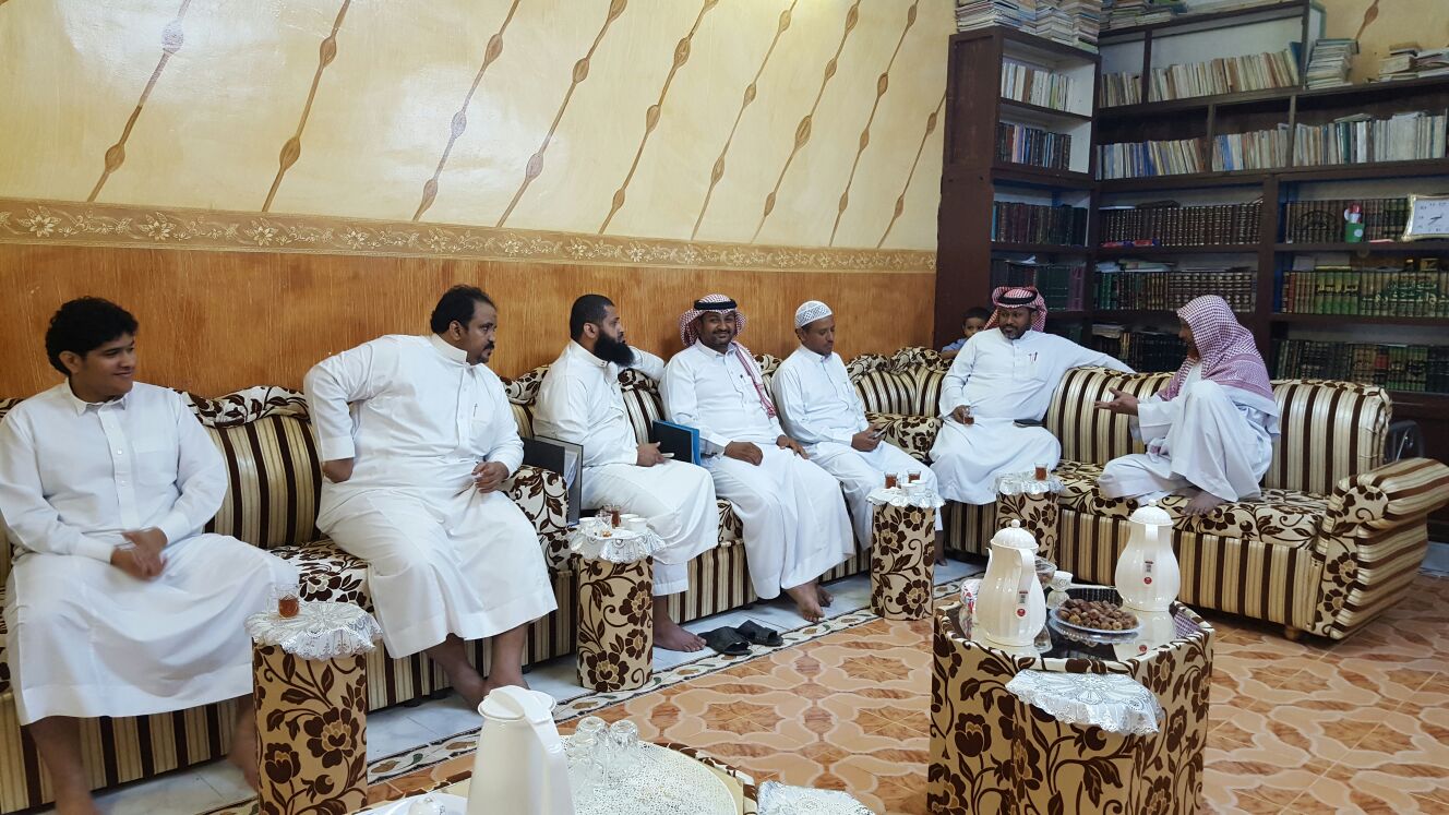 زيارات اللجان التعريفية لأفراد العائلة عام 1436هـ - 2015م